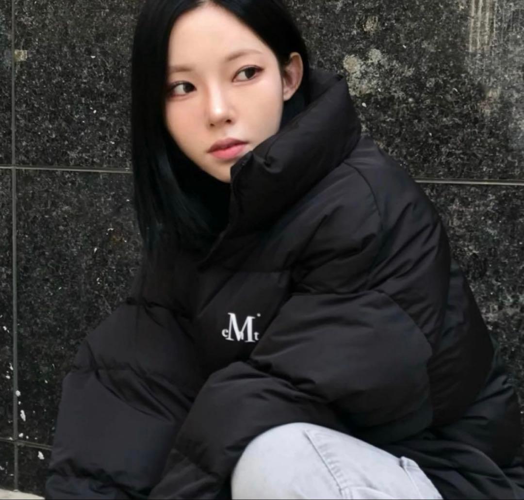 【新品】✨残り1点✨ mucent ムセント ダウンジャケット 黒 韓国