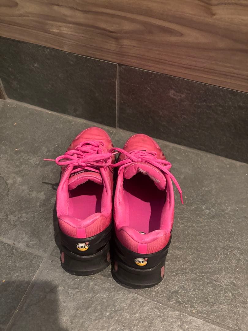 NIKE マップラ ピンク