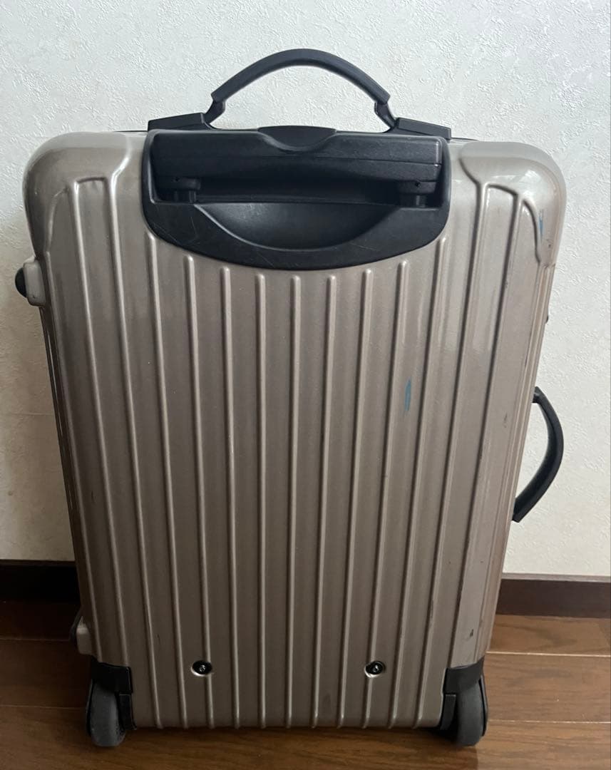 RIMOWA キャディーケース