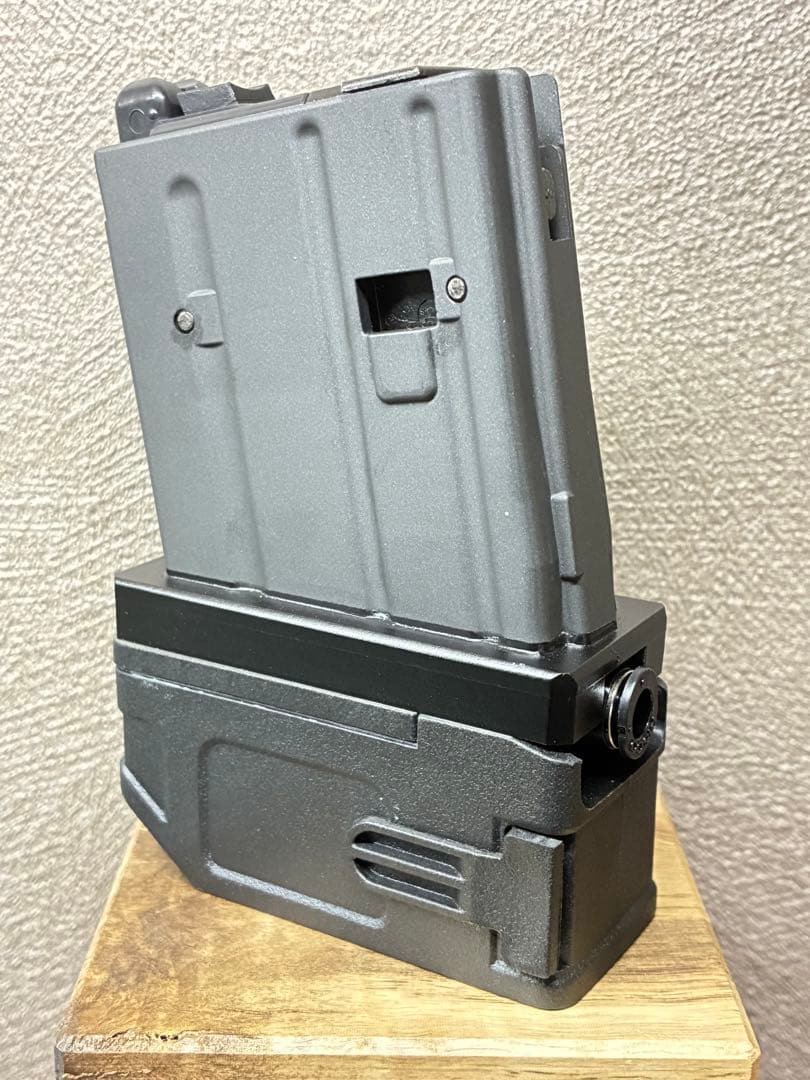 R7-42 東京マルイ GBB M4 マガジンアダプター 外部ソース仕様