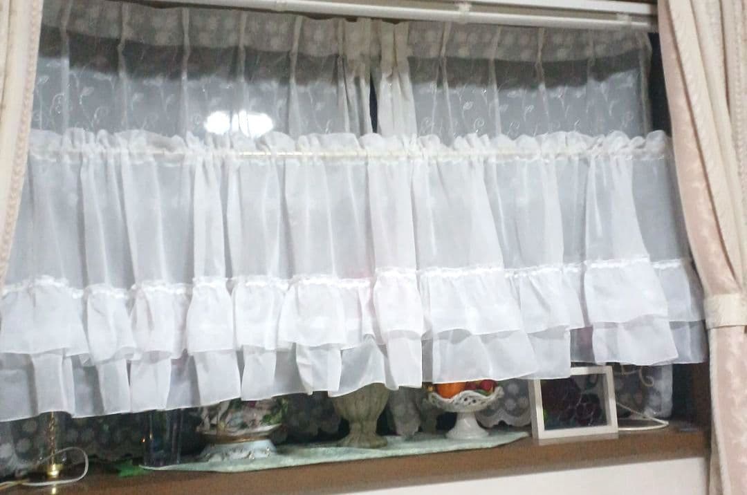 カフェカーテン【ピコ様オーダー品　ボイルレース　フリルデザイン】ハンドメイド