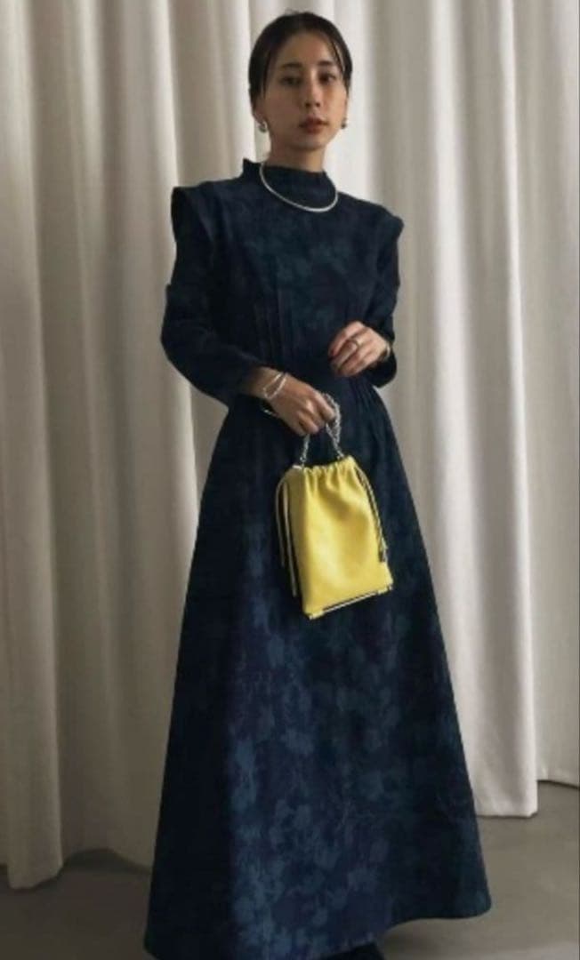 【Ameri】KEILY FLOWER DENIM DRESS / Mサイズ