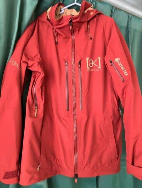 美品　burton AK swash JK Mサイズ　値下げ