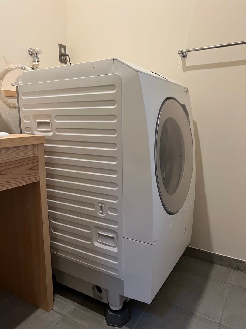 2022年製パナソニックPanasonic ドラム式洗濯機NA-LX129AR