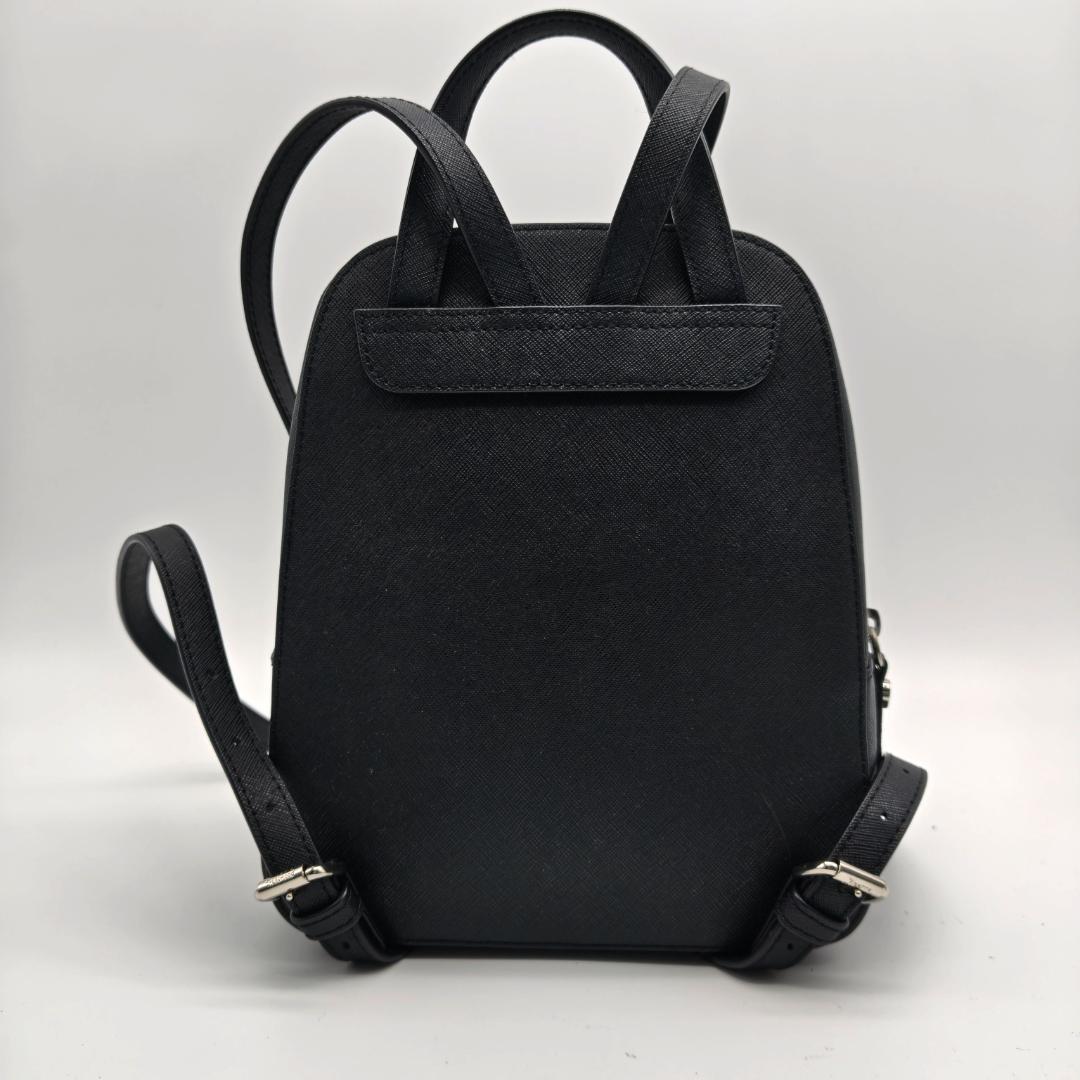 美品 ヴィヴィアンウエストウッド ミニリュック 本革 サフィアーノレザー 黒