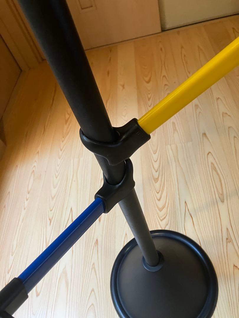 ポールハンガー　ポストモダン　ミッドセンチュリー　デザイン　北欧