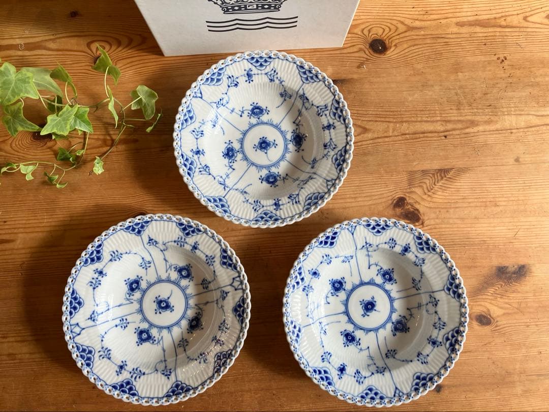 ロイヤルコペンハーゲン　ブルーフルーテッドフルレース　23スーププレート×3