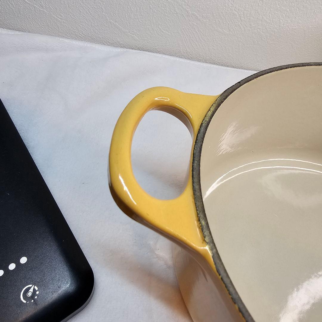 Le Creuset ル・クルーゼ 両手鍋 20cm 廃盤カラー サーモンピンク