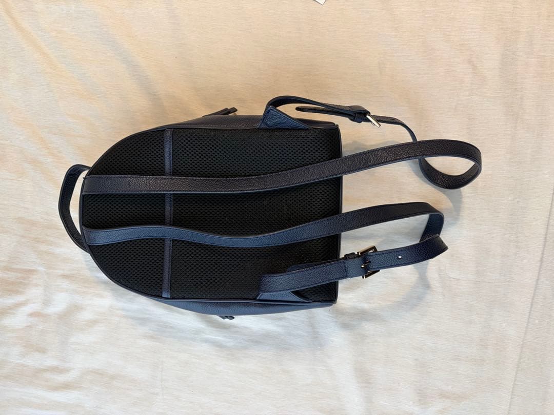 FURLA フルラ　リュック　バッグパック　レザー　シボ革　ネイビー