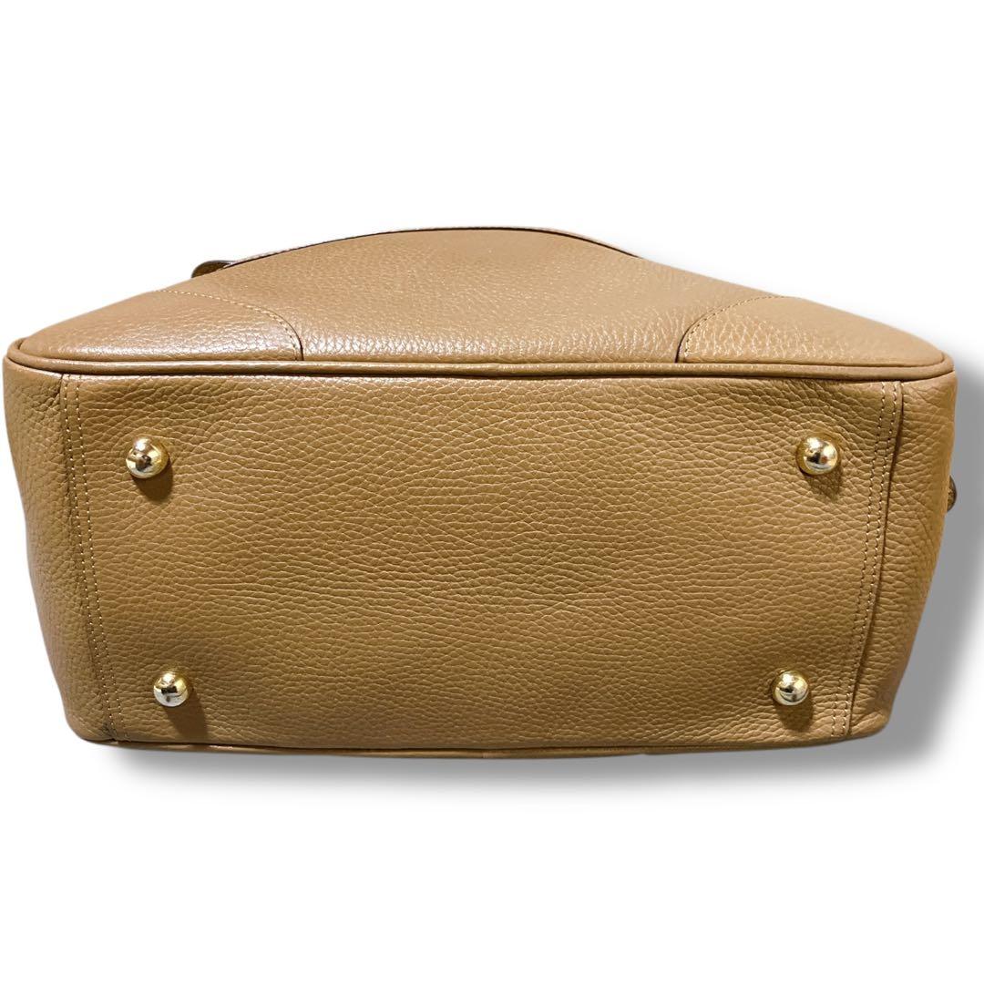 J&M DAVIDSON 肩掛け可 自立 ミア ボストンバッグ ライトブラウン