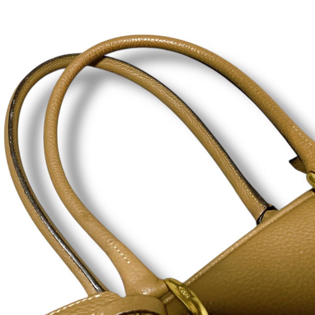 J&M DAVIDSON 肩掛け可 自立 ミア ボストンバッグ ライトブラウン