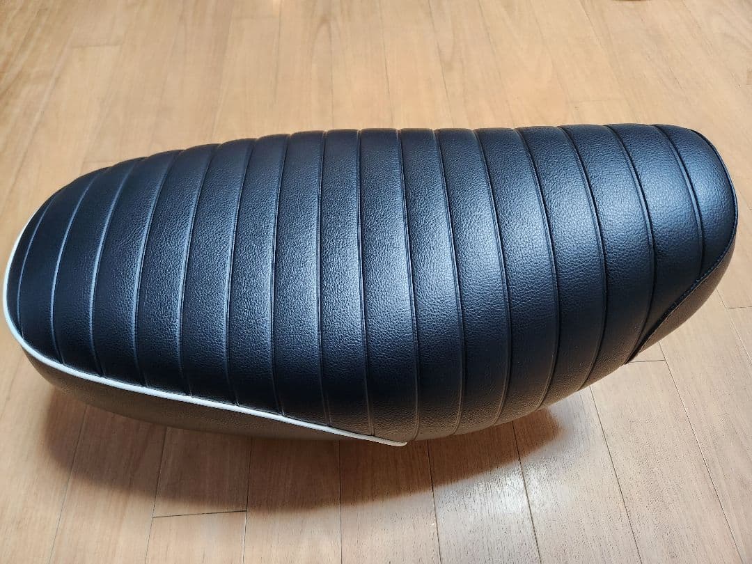 ダックス125　K&H　ハイシート