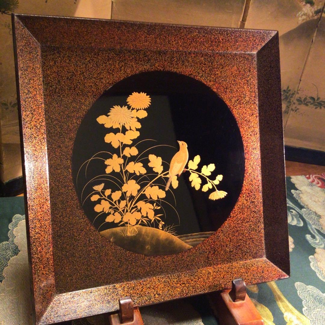 〝特別出品〟木製漆器　極上輪島塗　花鳥紋様蒔絵　絵替　梨地盆（銘　秀穂）10枚