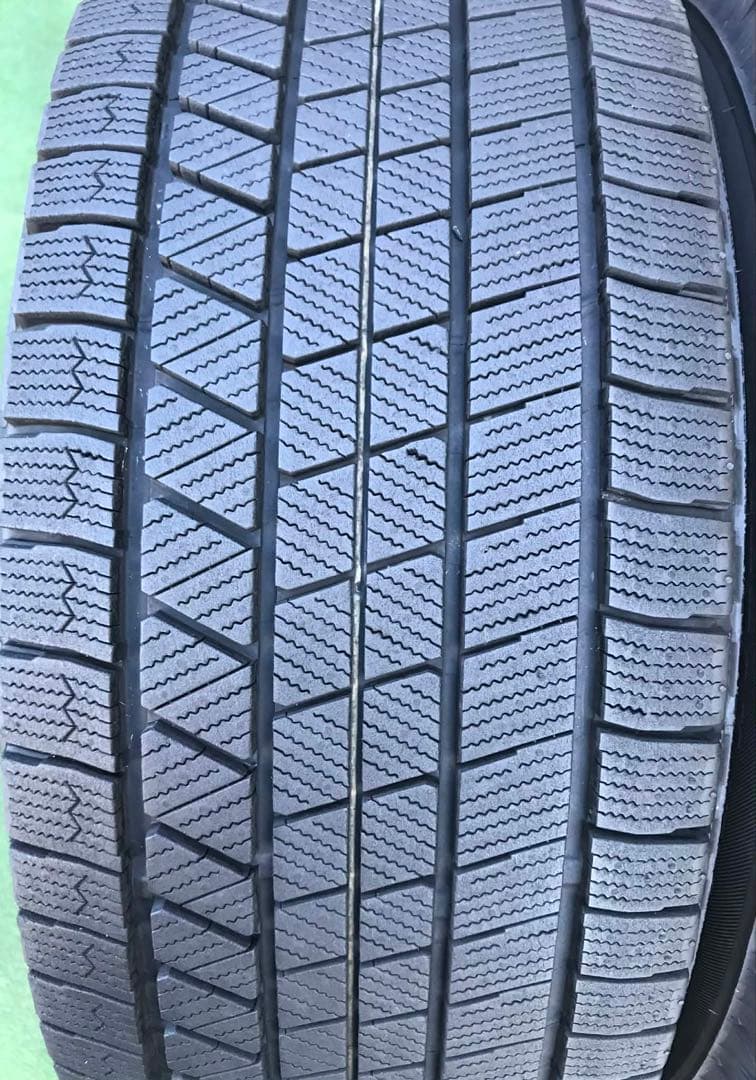 225/55 R16 BRIDGESTONE VRX3 スタッドレスタイヤ