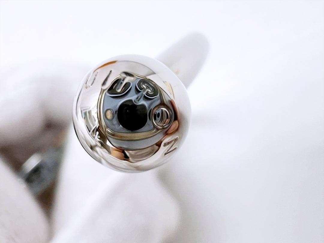 未使用保管　ルイヴィトン　LV　ジョンクモノグラム　バングル　L　M64840