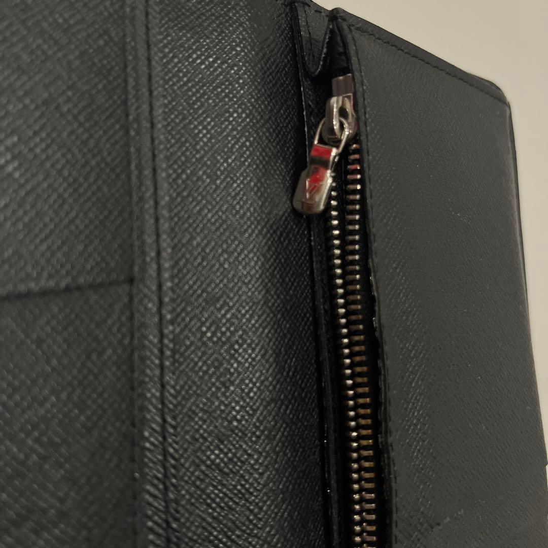Louis Vuitton エピ ブラック 長財布