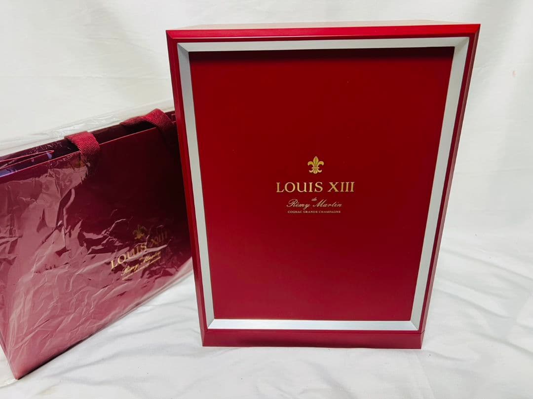 レミーマルタン ルイ13世 バカラ　替え栓・冊子・化粧箱・専用紙袋付き！ 未開封