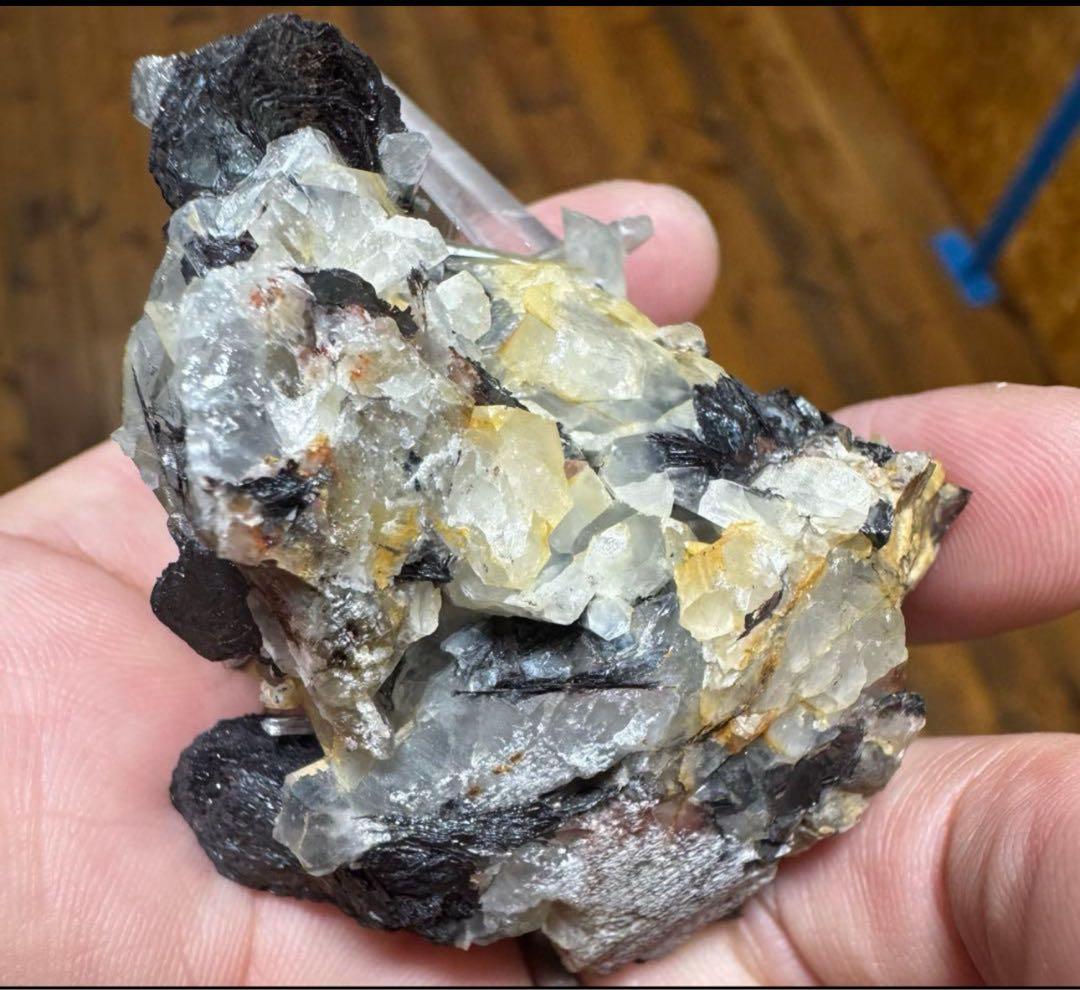 【希少】レッドキャップクォーツ 共生鉱物 中国鑑定書付