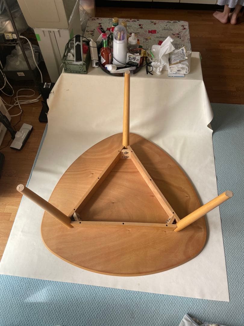 NOCE ノーチェ おにぎり型 三角形 ダイニングテーブル オーク 2～3人用