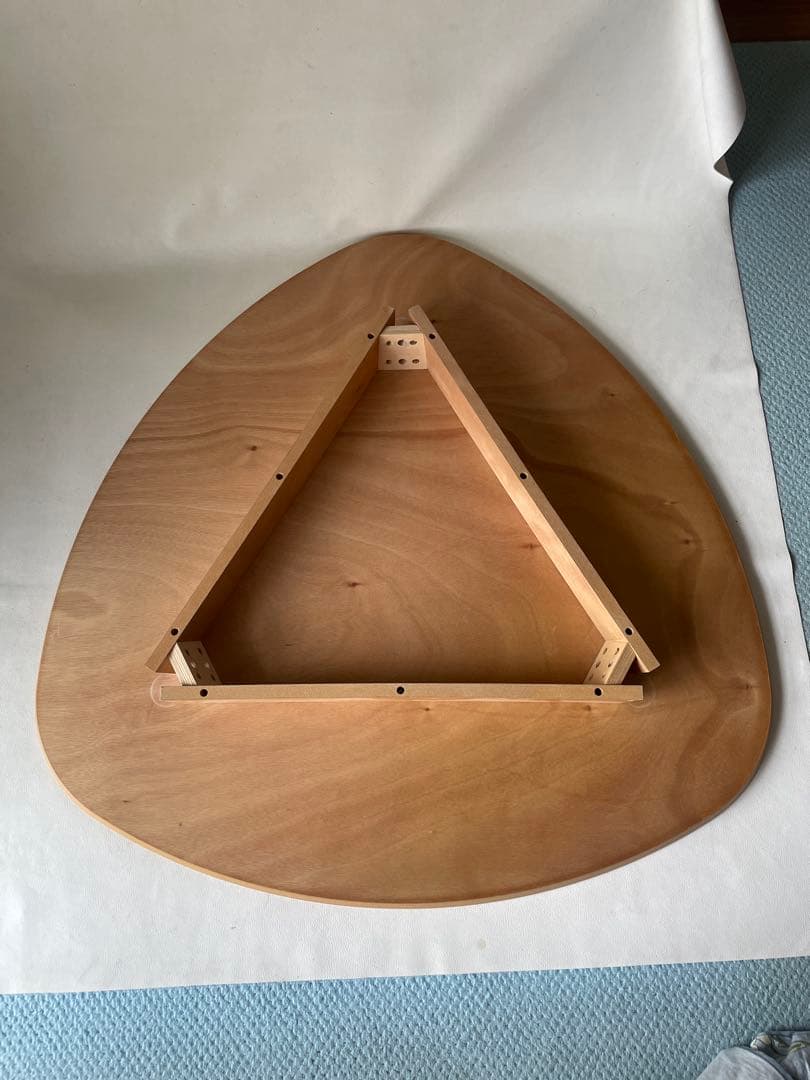 NOCE ノーチェ おにぎり型 三角形 ダイニングテーブル オーク 2～3人用