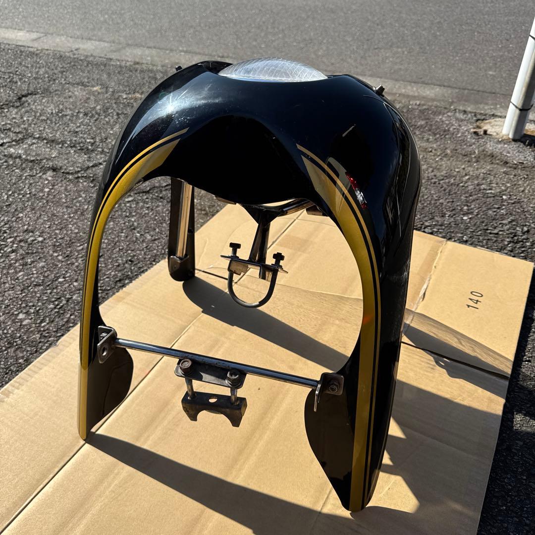 ブラックカウル ヘッドライト付き