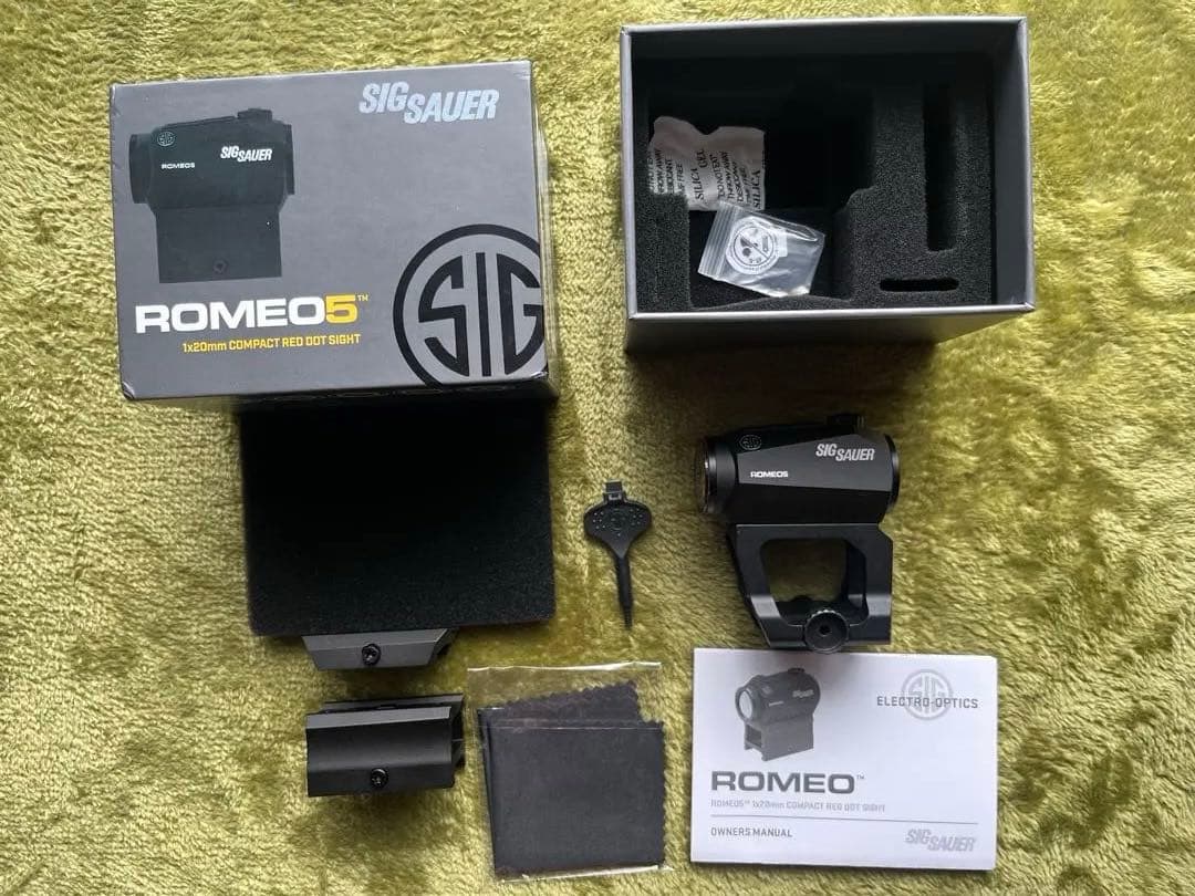 SIG SAUER ROMEO5 ホロサイト　スカラワークタイプマウント付き