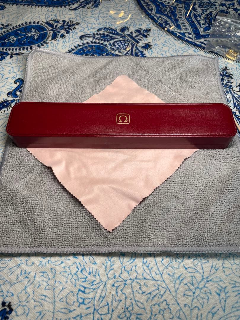 SWISS OMEGA Seamaster 自動巻 新品未使用リザード　箱　稼働