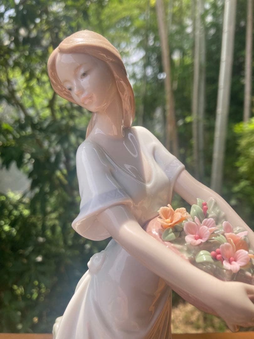 リヤドロ LLADRO 7704 アテネの庭 GARDENS OF ATHENS