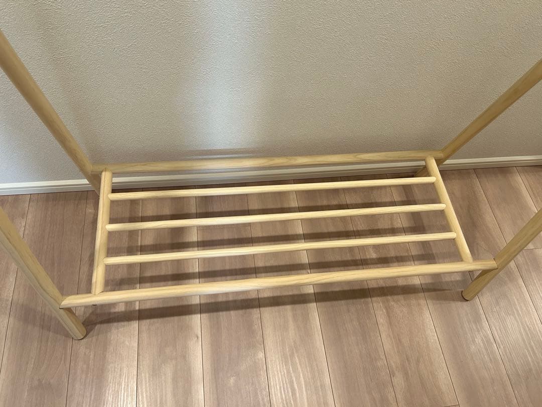 ZARA  ウッドハンガーラック