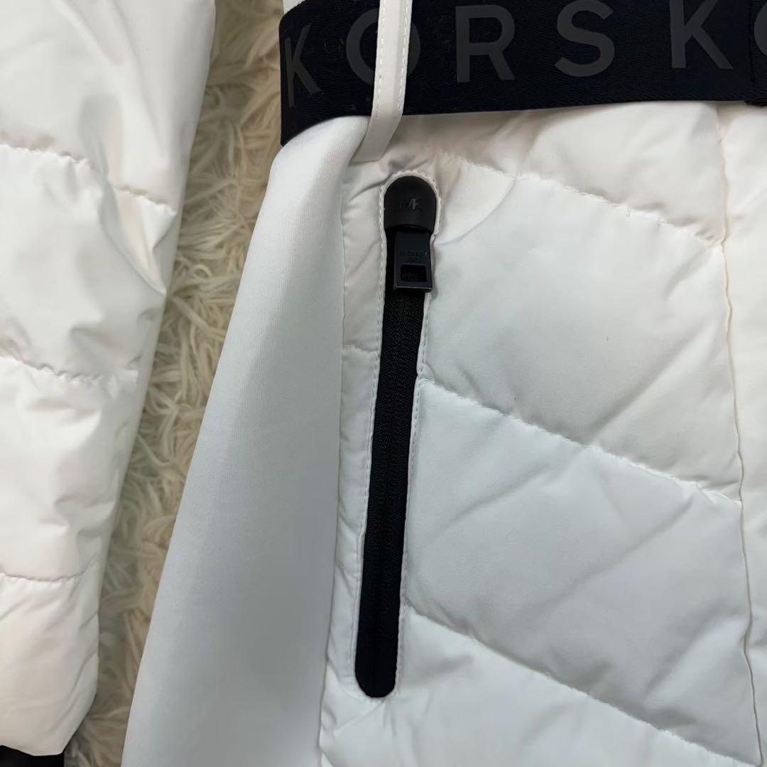 未使用級✨マイケルコース ダウンコート ベルト 白 Sサイズ フード ファー