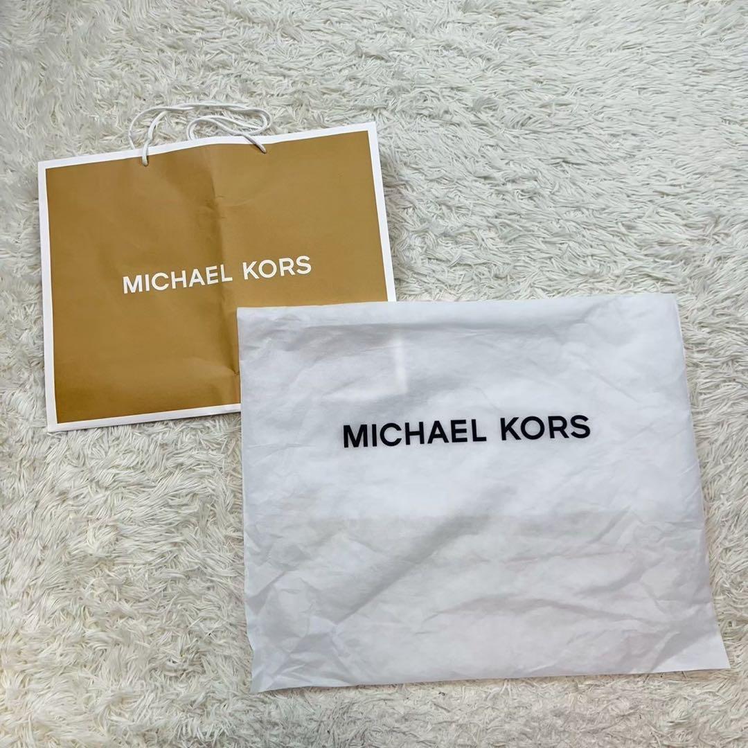 未使用級✨マイケルコース ダウンコート ベルト 白 Sサイズ フード ファー