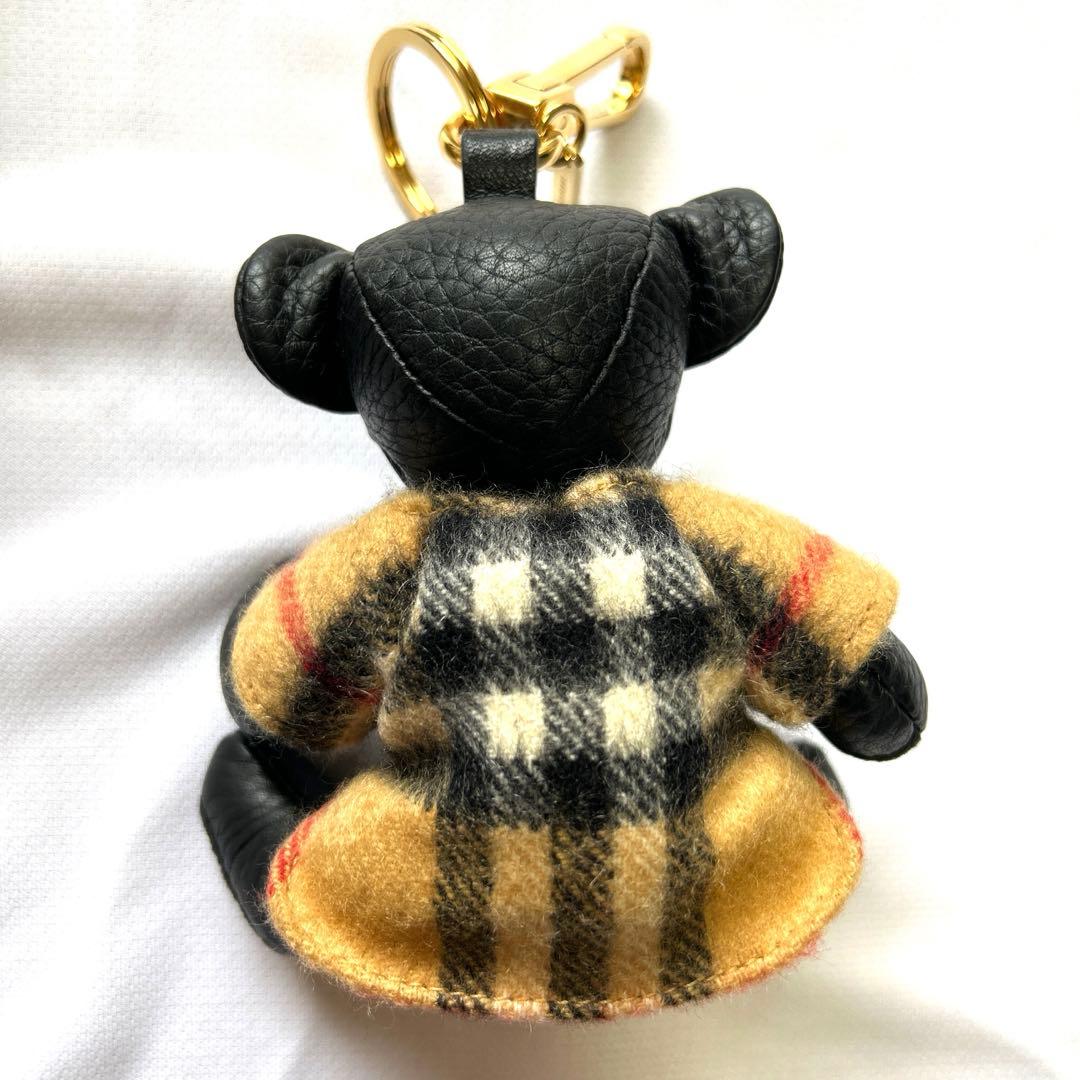 バーバリー キーホルダー トーマスベア ノバチェック 本革 黒 ゴールド