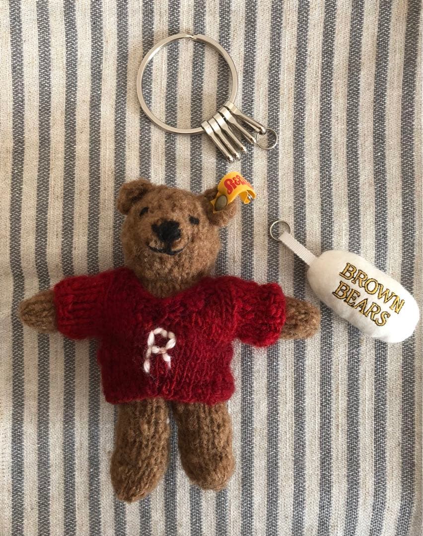 r&d.m.co- キーチャーム　brown bear