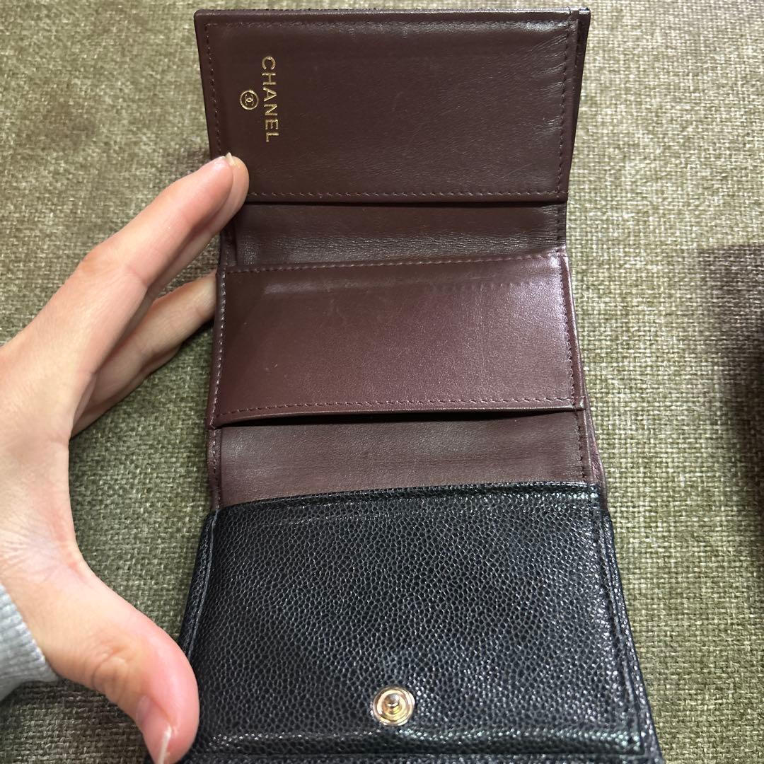 CHANEL ブラック レザー 三つ折り財布