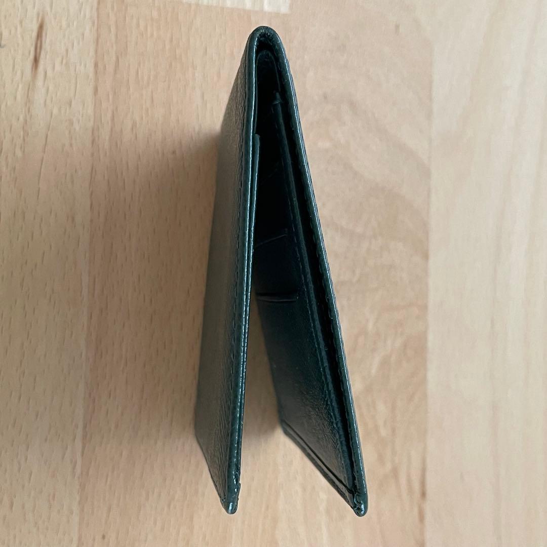 ルイヴィトン　タイガレザー　エピセア　深緑　二つ折り財布　札入れ　グリーン