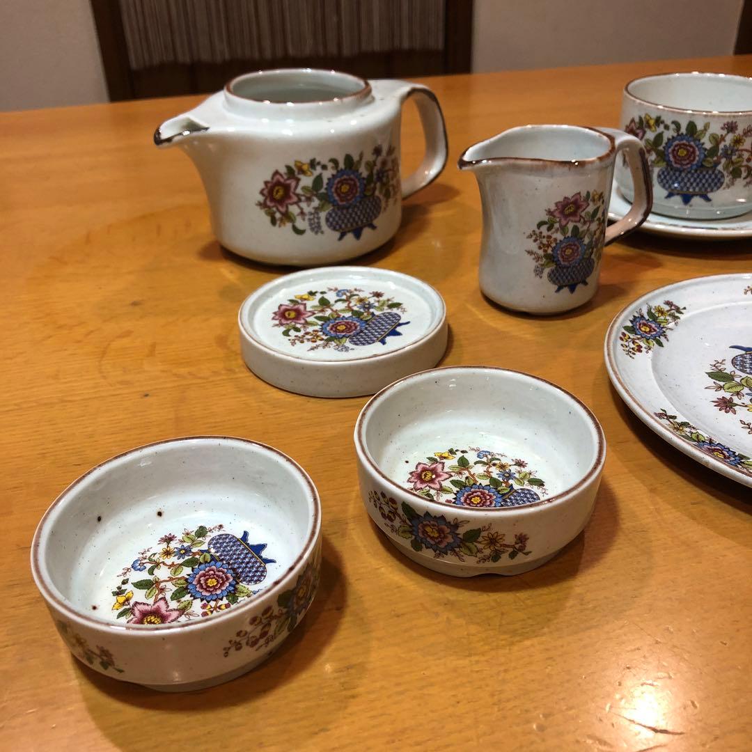 サルグミンヌSarreguemines ECLAT食器セット