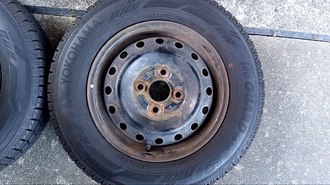 13インチ 冬用スタッドレスタイヤ 4本セット