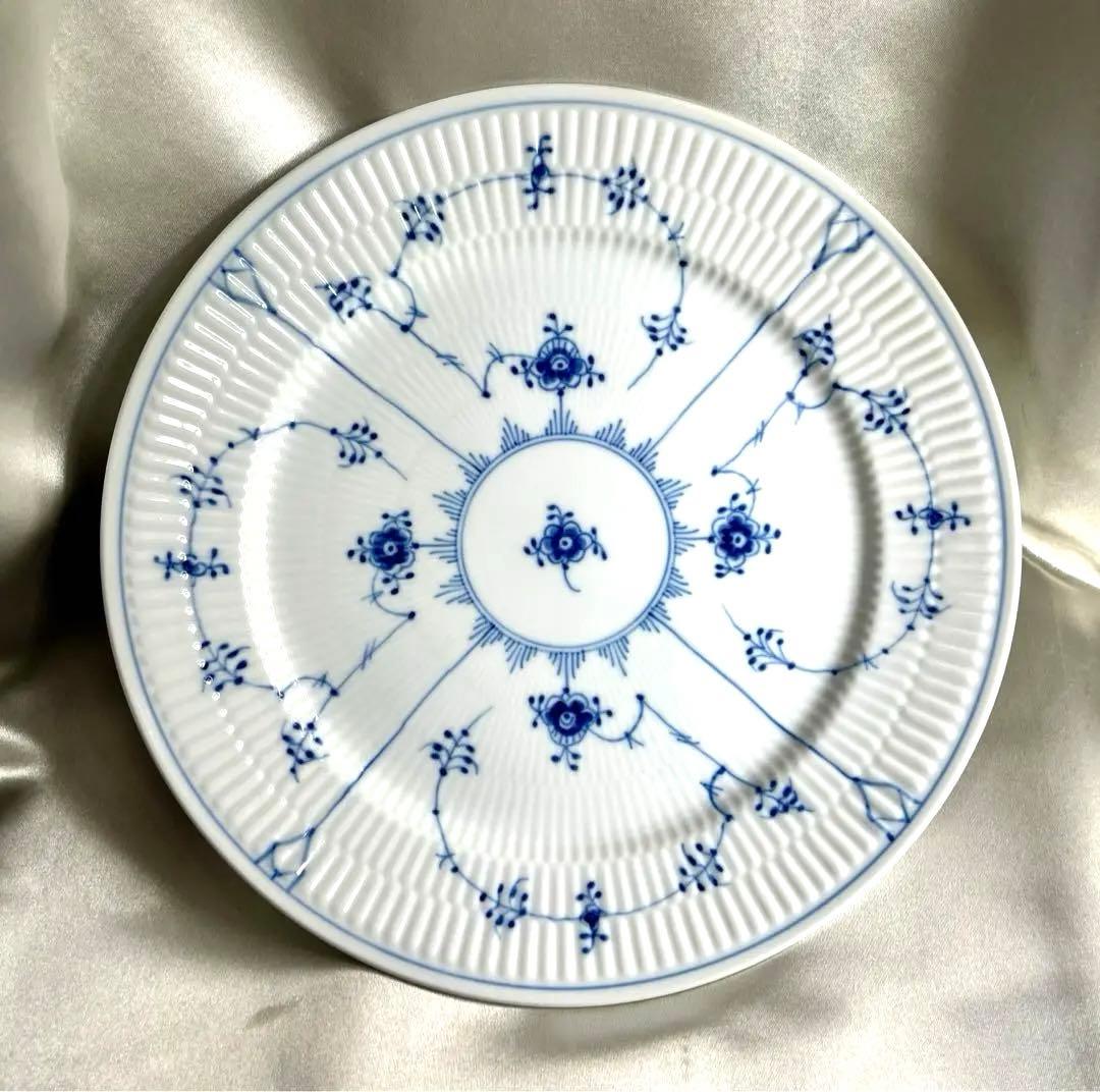 【未使用】ロイヤルコペンハーゲン ブルーフルーテッドプレイン　プレート 27㎝