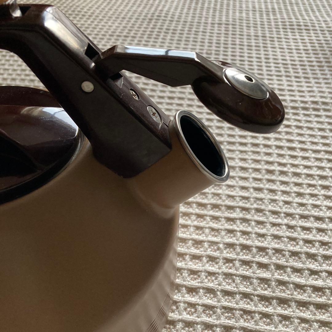 エジリー　ケトル　やかん　２.８L 琺瑯　ベージュ