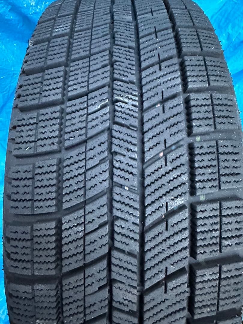 スタッドレスタイヤ 16インチ アルミホイール4本セット　195/55R16