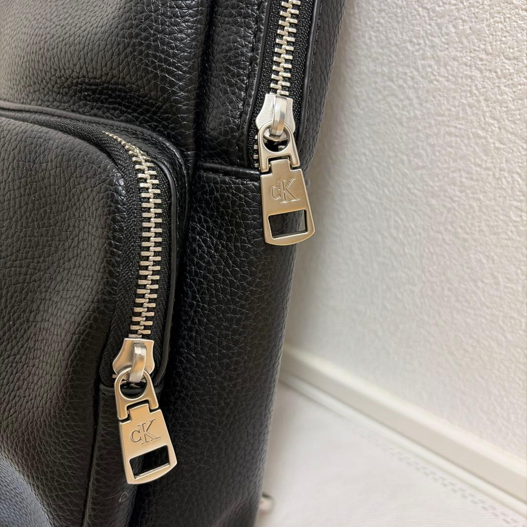 新品未使用 カルバンクライン ボディーバッグ ワンショルダー バッグ ブラック