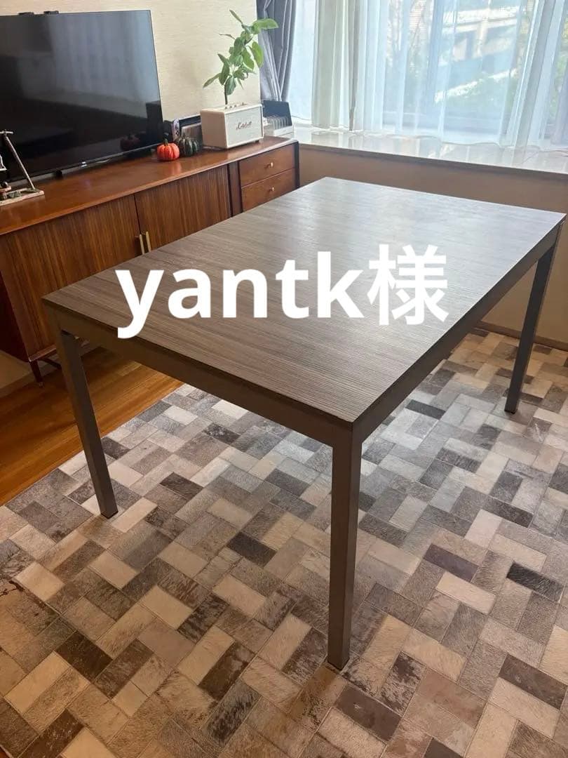 Cattelan Italia ダイニングテーブル グレー