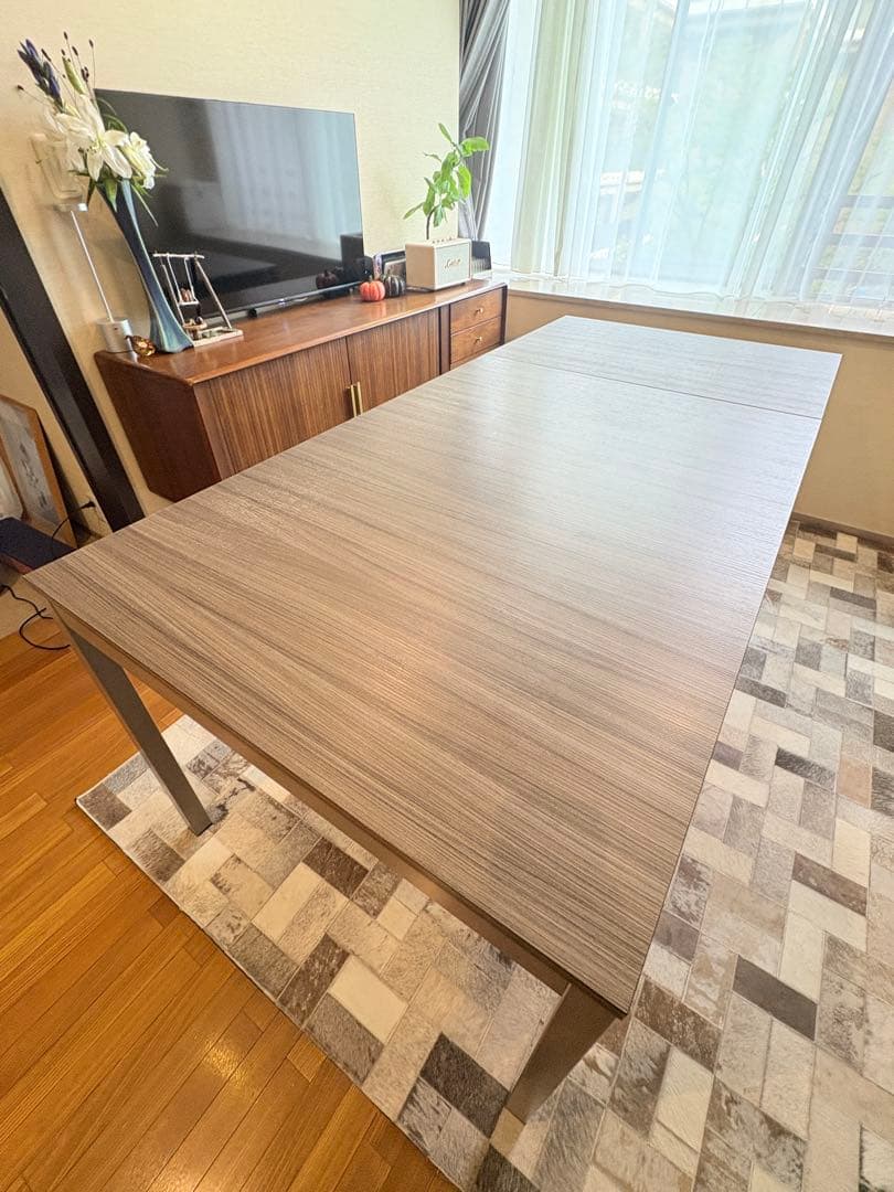 Cattelan Italia ダイニングテーブル グレー