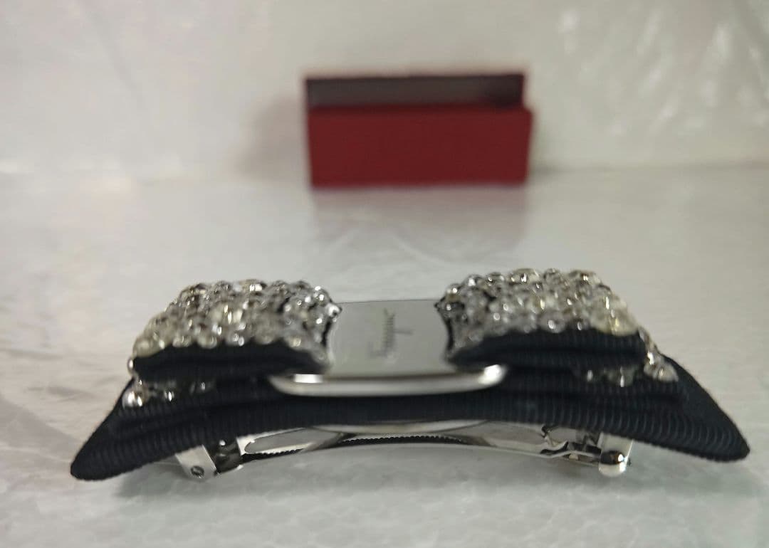 【サルヴァトーレフェラガモ】バレッタ