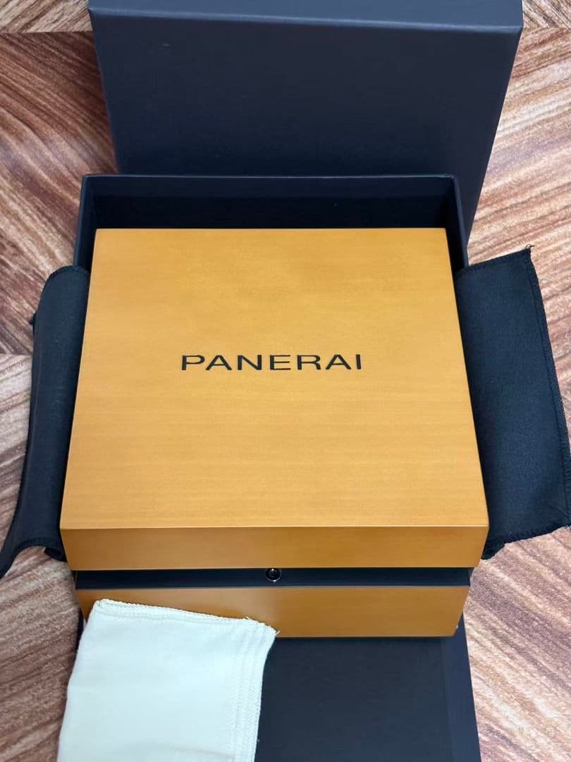 PANERAI Luminor Marina 自動巻き腕時計
