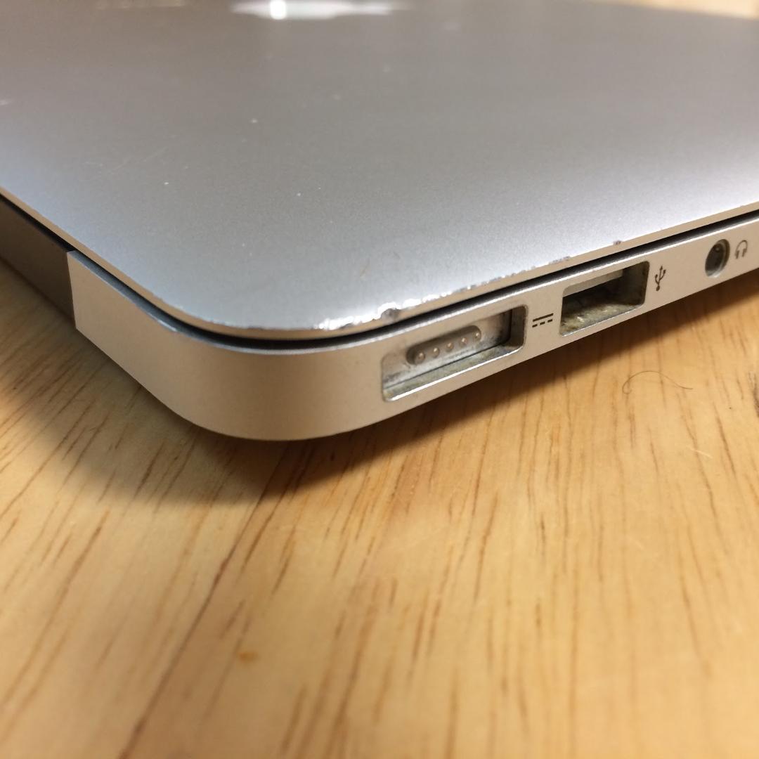 MacBook本体 MacBook Air (13-inch, Early2015) 8G/128G