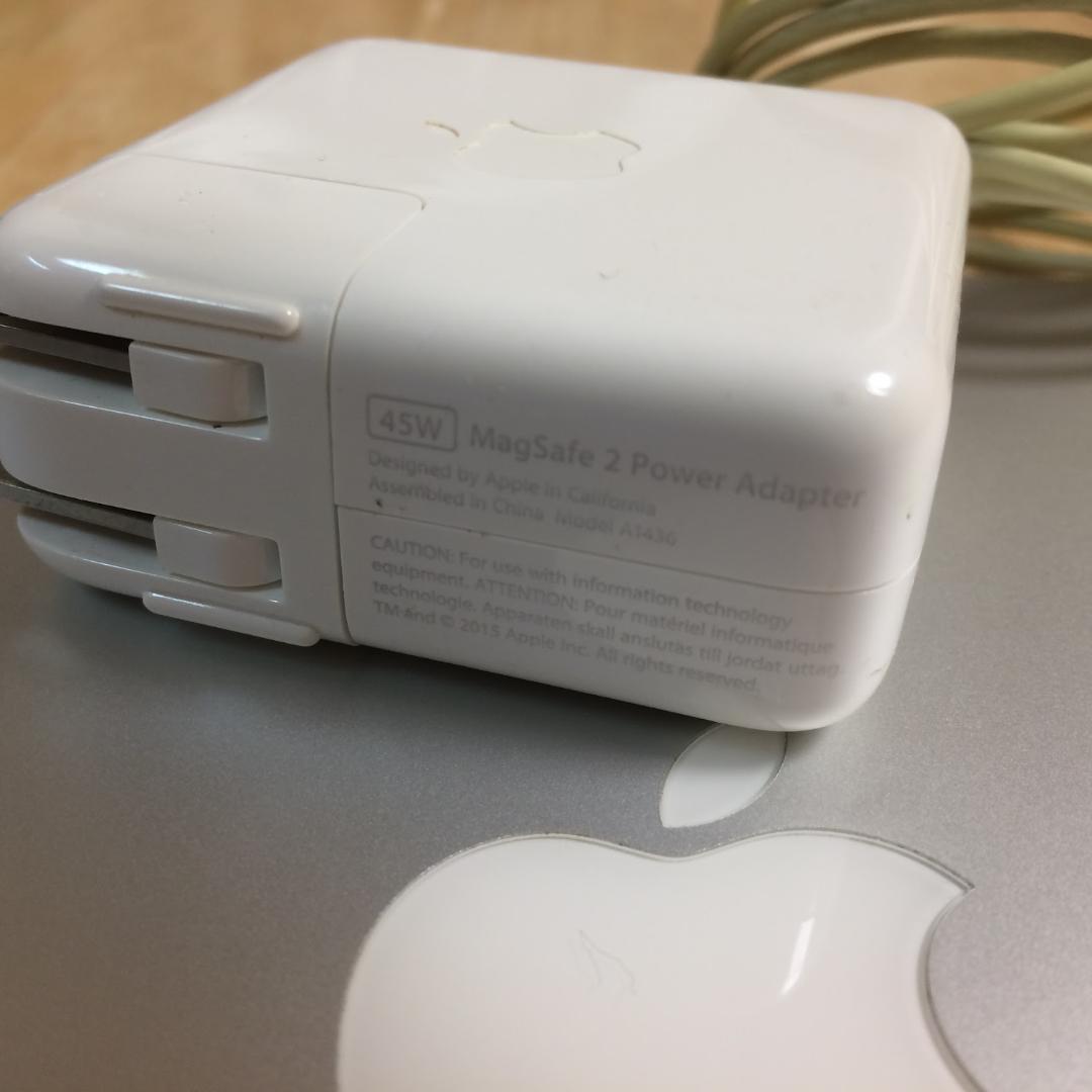 MacBook本体 MacBook Air (13-inch, Early2015) 8G/128G