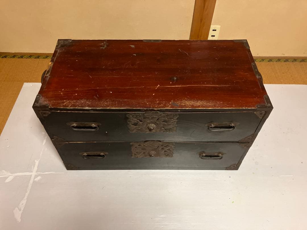 C*〜様 庄内箪笥