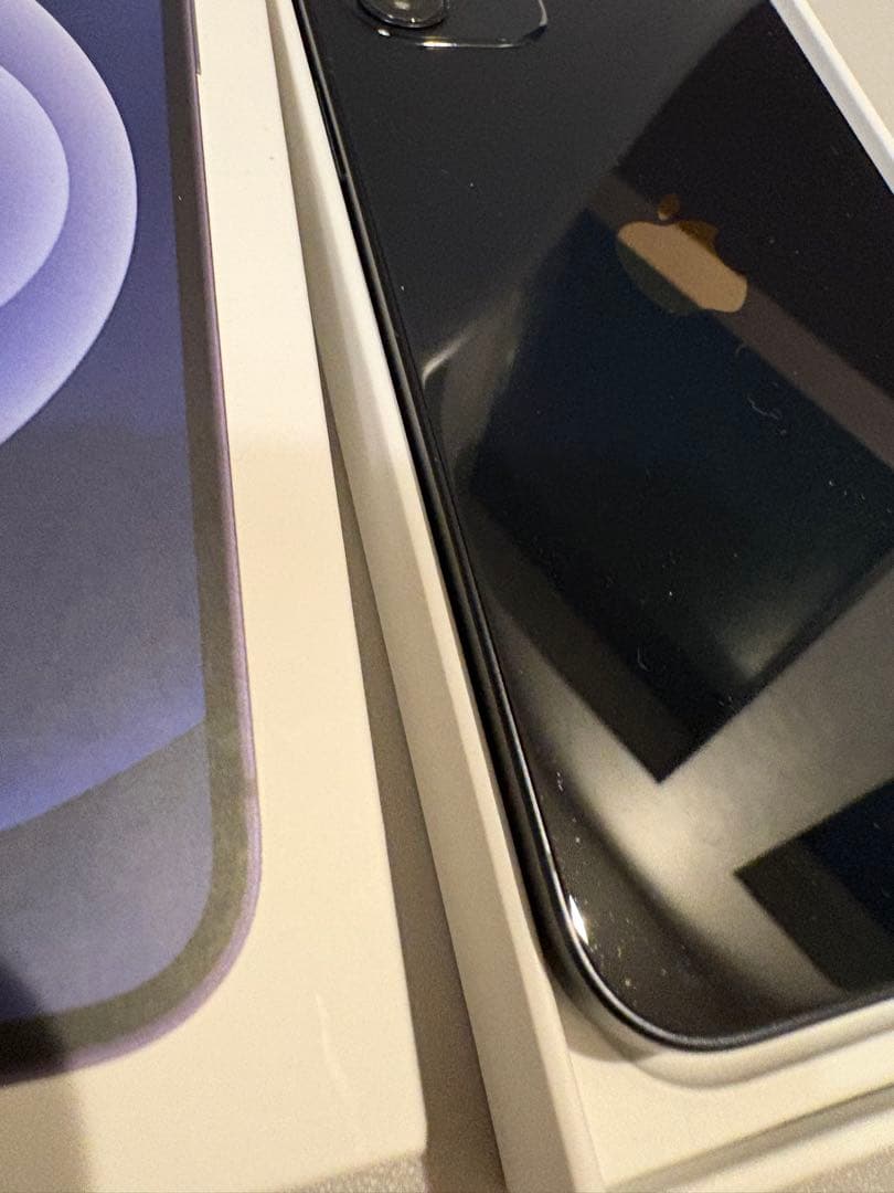 Apple iPhone 12 ブラック 64GB 79%