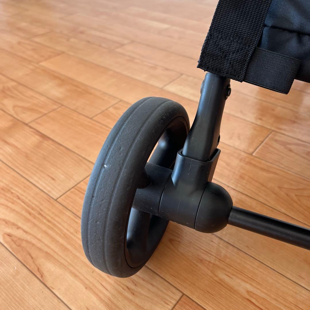 アップリカ Aprica Viit ベビーカー　ブラック